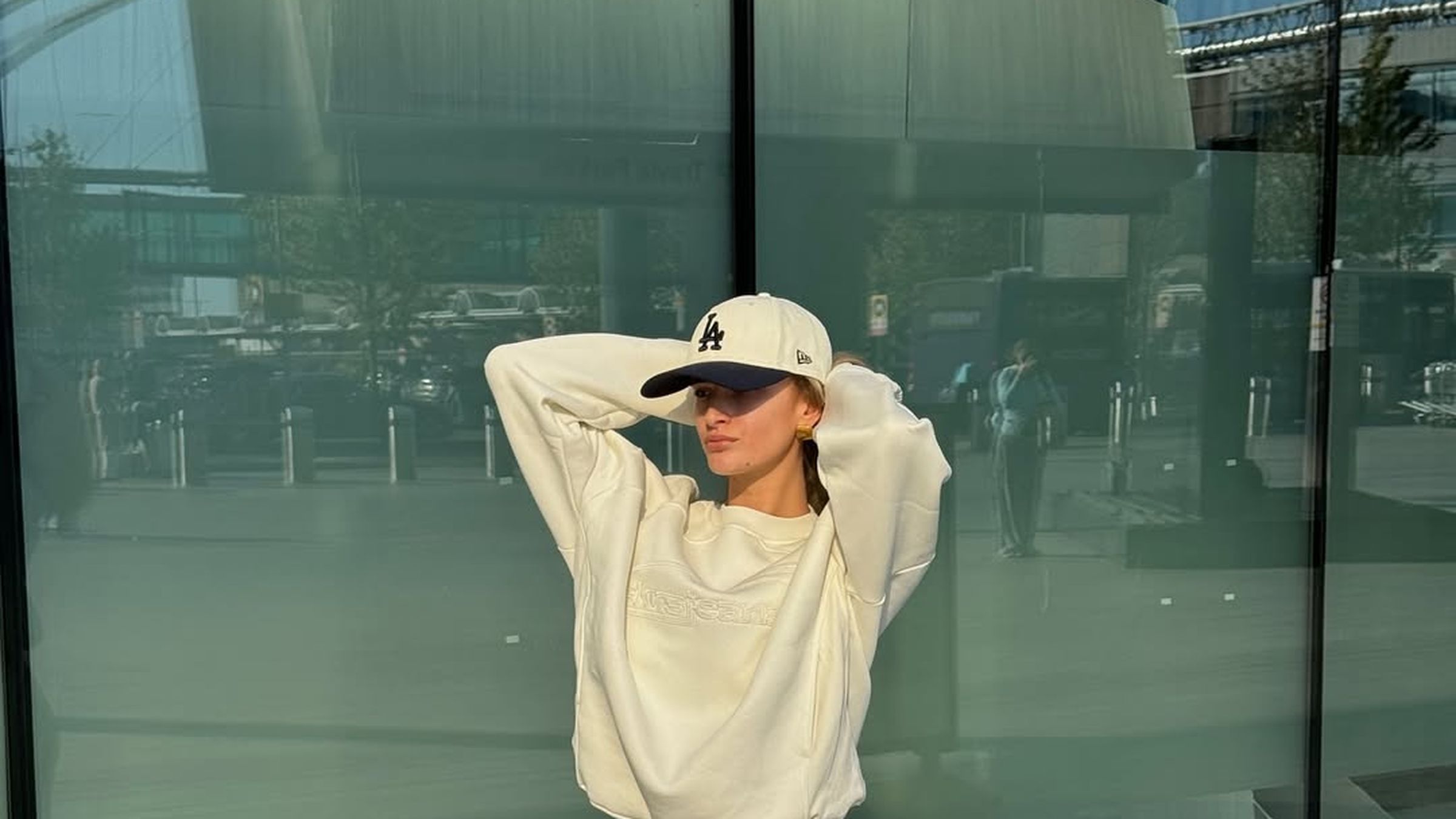 Sooo comfortable! In the summer of 2025, everyone just loves this travelosis 1 Sooo comfortable! In the summer of 2025, everyone just loves this travelosis