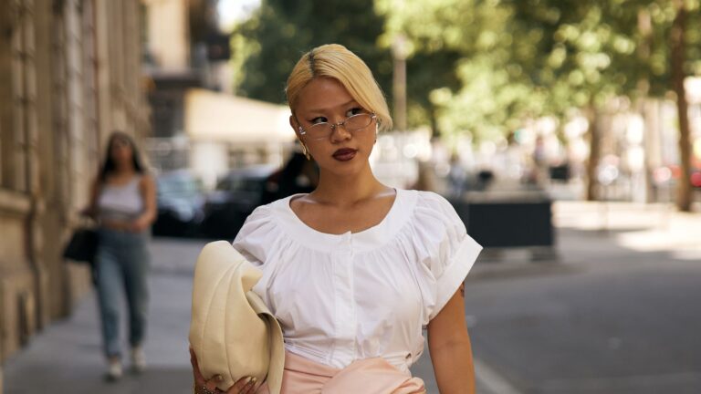 Why are "sash" skirts of the stylish most fashion trend 2025